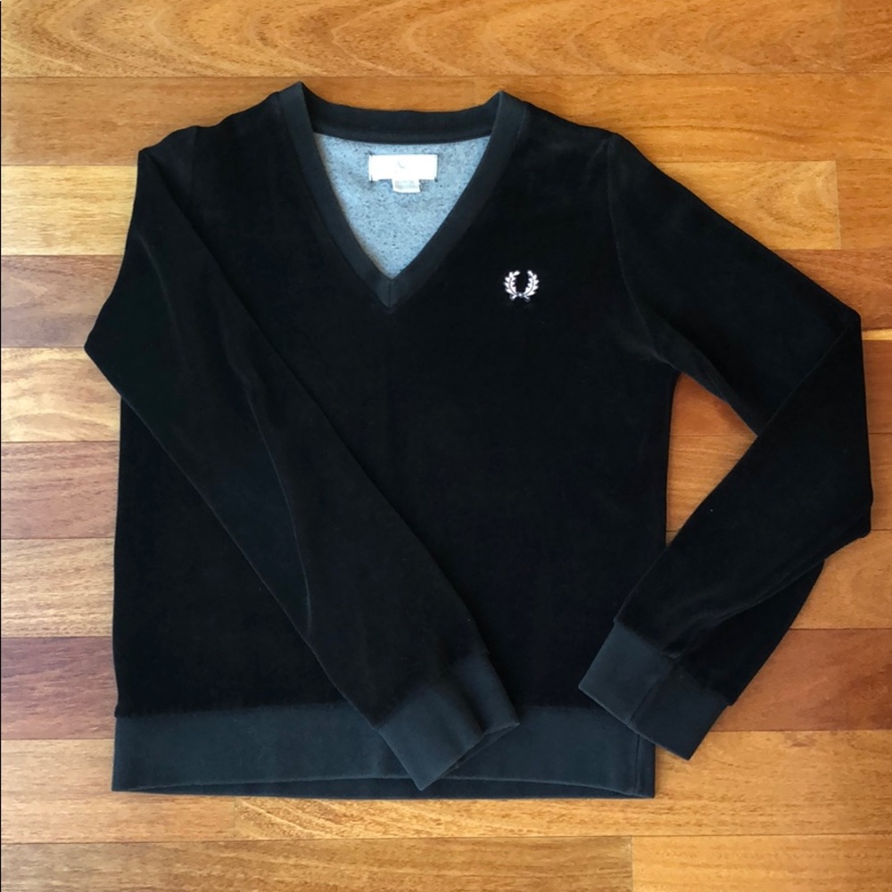 Fred Perry Black Velvet V Neck Sweat Shirt S